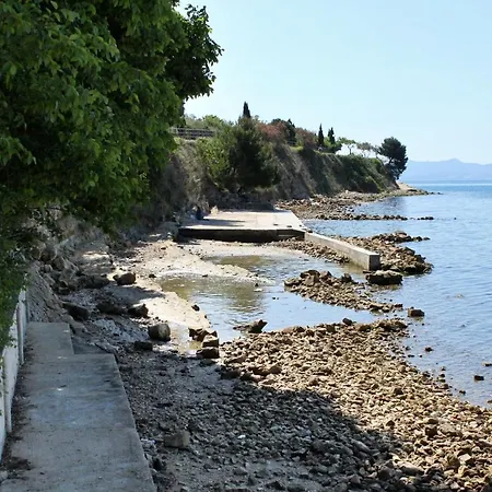 By The Sea - 20037 Zara