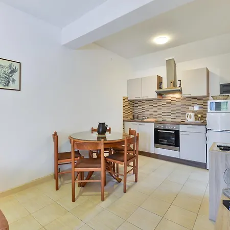 Apartman By The Sea - 20037